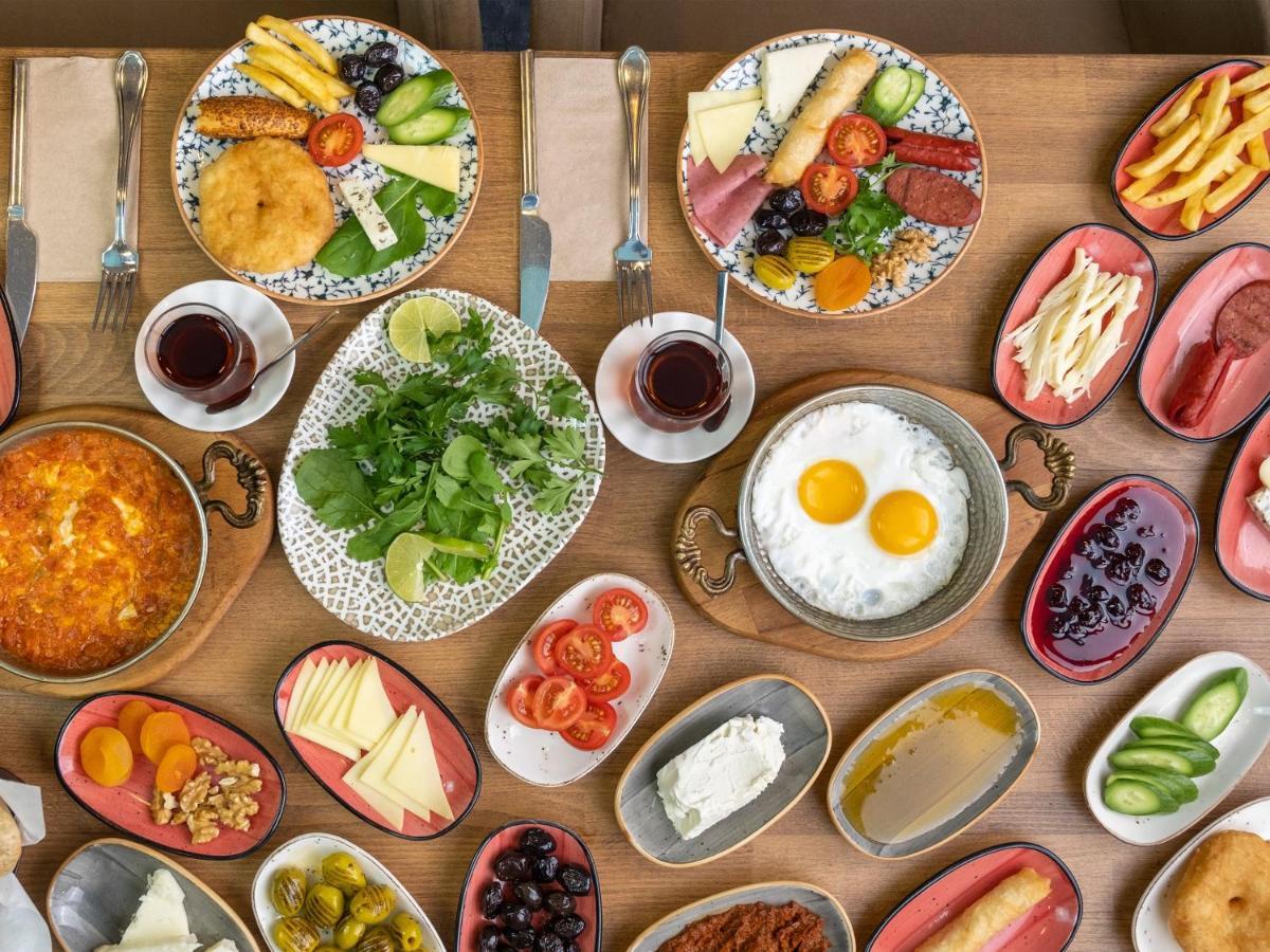 באקו Cinema Plaza Hotel מראה חיצוני תמונה